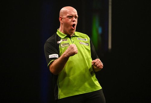 World Matchplay Darts draw sees legends collide
