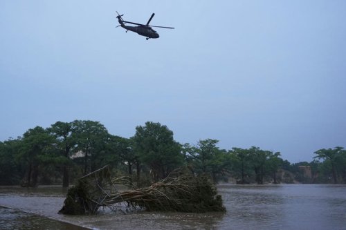 What is &lsquo;alert fatigue&rsquo; and how is it causing a big problem in getting people to leave ahead of a disaster?