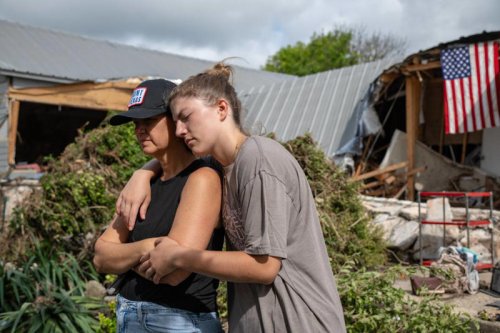 A Pocketknife and Bible Songs: How a Family of 9 Escaped the Texas Floodwaters