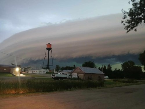 Viewer contributed gallery: Wednesday&rsquo;s North Dakota storms