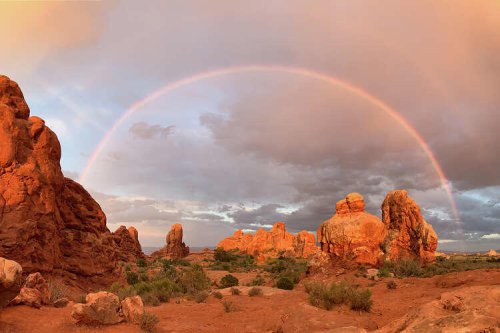 Why Arches National Park is putting its controversial reservation program on hold