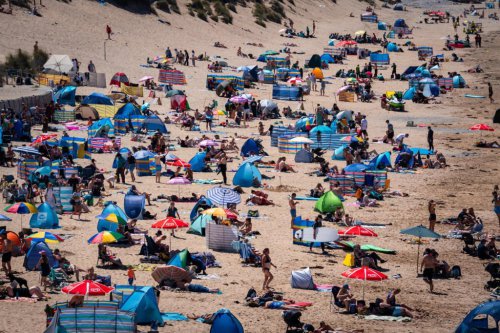 Here&rsquo;s how long the UK heatwave will last after sweltering 34&deg;C forecast for today
