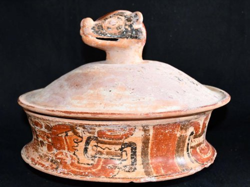 Archaeologists Unearth Treasure-Filled Tomb Belonging to the First Known Ruler of a Maya City in Belize