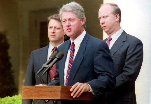 David Gergen, adviser to Nixon, Ford, Reagan and Clinton, dies at 83