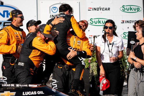 Pato O'Ward beats Josef Newgarden in closest IndyCar finish at Iowa Speedway