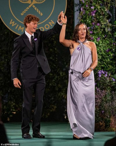 Jannik Sinner and Iga Swiatek trade tennis whites for cocktail wear in Wimbledon Champions Dinner