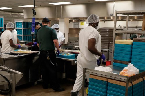 Immigrants in overcapacity ICE detention say they're hungry, raise food quality concerns