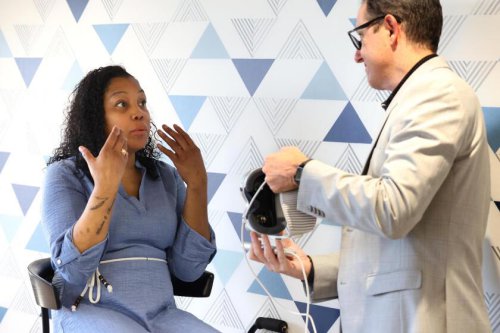 Doctors at Cedars-Sinai develop AI-powered mental health 'robot' therapist