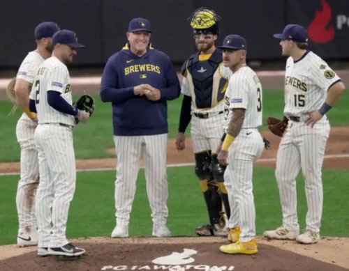 Milwaukee Brewers: Manager Pat Murphy Ruffles Feathers with Inappropriate Comments After 6-0 Season Sweep of Dodgers