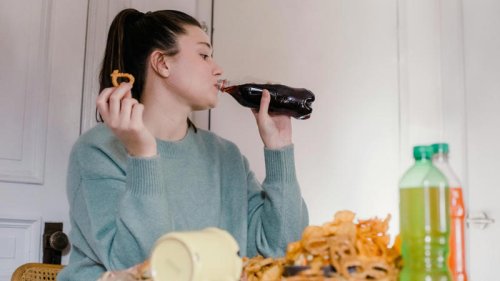 The 10 Most Unhealthy Processed Snacks &amp; 10 To Eat Instead