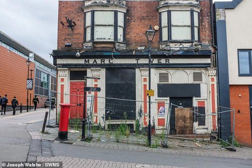 The once thriving high street that has become a 'dying ghost town' with over 40 empty shops