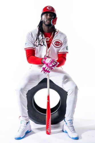 Reds, Braves unveil special NASCAR-inspired uniforms for Speedway Classic