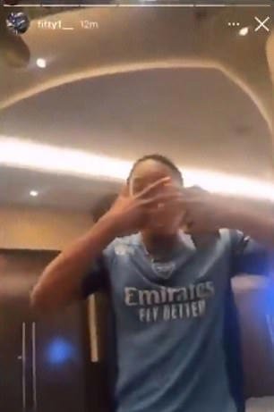 Myles Lewis-Skelly celebrates Arsenal's imminent signing of Viktor Gyokeres by imitating celebration
