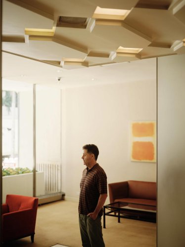 A 600% Rent Hike Hangs Over One of the Last Affordable Buildings on Billionaires&rsquo; Row