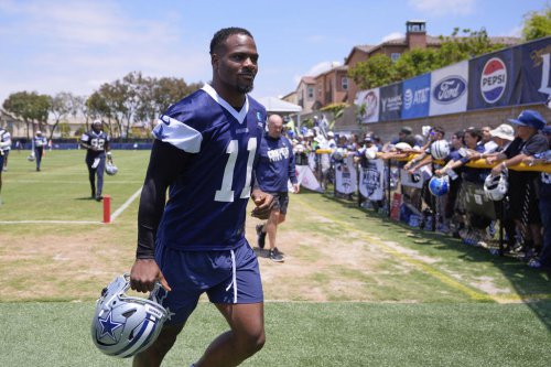 Micah Parsons: 'Not really much movement' in contract extension talks with Cowboys