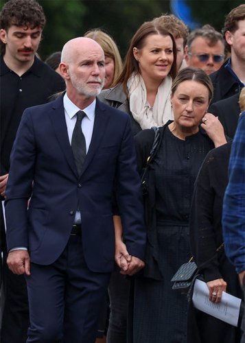 &lsquo;Our ma was made of strong stuff&rsquo; &mdash; Ray D&rsquo;Arcy pays tearful tribute to his beloved mum Mary