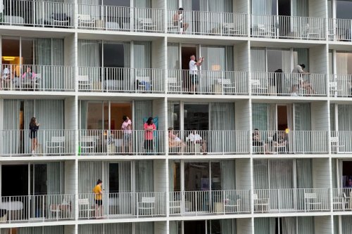 Tsunami warning downgraded in Hawaii, but dangers remain. What tourists should know.
