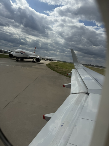 London airport latest: Passengers left stranded as radar glitch cancels flights at Heathrow and Gatwick