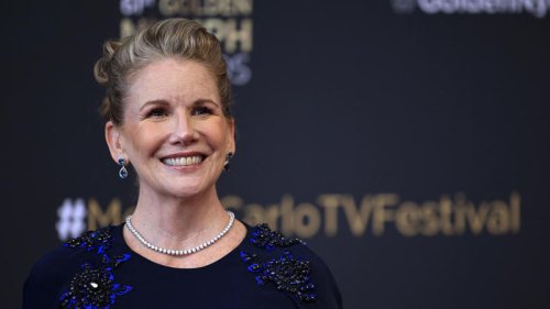 Melissa Gilbert learned to find comfort in her own skin, Melissa Gilbert on her husband's influence, The rise in breast &lsquo;explanting', Is breast implant removal covered by insurance?, How much does breast implant removal cost?, Melissa Gilbert Dished on Her Decision to Remove Implants &amp; Ditch Botox