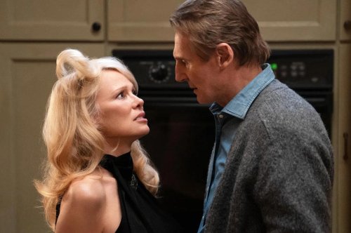 Comedy reboot has critics 'laughing until it hurts'
