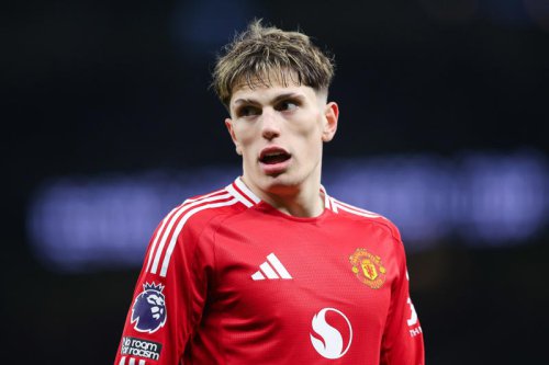 Chelsea offer two players to Man Utd
