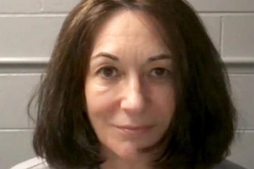 Inside Ghislaine Maxwell&rsquo;s new Texas prison where she will bunk with Elizabeth Holmes and Jen Shah