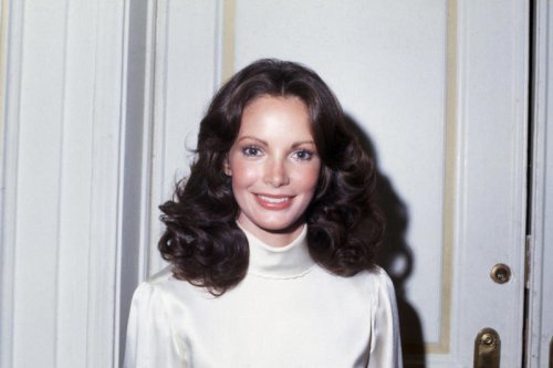 Actress, entrepreneur, and always impeccable, The eternal angel: Her consecration on TV, The only one who never jumped ship, Not just a pretty face, Hollywood and Its 'fallen angel' syndrome, The empress of affordable fashion, The queen of the TV movie, A face that doesn't age, Emeritus businesswoman of American style, Kelly Garrett, the character that never left, A style bulletproof against time, Discreet millionaire with no paparazzi, Jaclyn Smith, the sophisticated angel who never fell