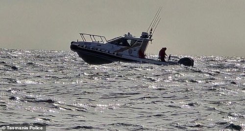 Mystery as plane vanishes above ocean between Australia and Tasmania