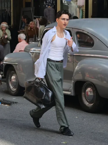 Enough With The Filming Set Paparazzi Pictures, Please