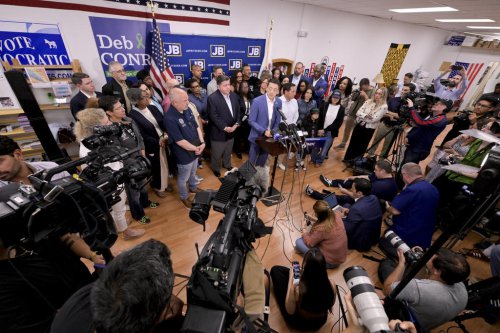 Why the Democrats took off, Where they went, Republicans are trying to punish them, Leaving the state has not worked before, Why dozens of Democrats left Texas and how Republicans want to punish them