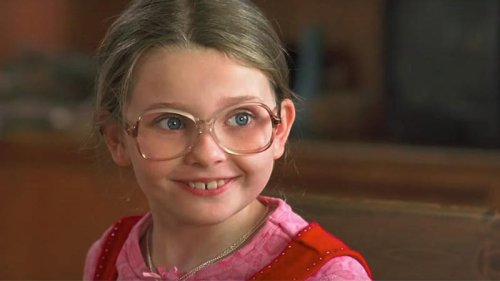 Little Miss Sunshine (2006), Still an artist, Against violence, Shocking post, Setting an example, Humanitarian causes, Family of an artist, An early start, Always Miss Sunshine, Recognition and awards, Prodigy, Work and more work, Just the voice, Dedication to music, At the bookshop, A new format, The past and present of Abigail Breslin, star of 'Little Miss Sunshine'