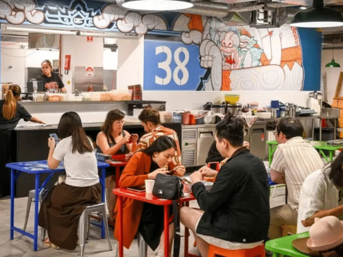 Top 11+ Places Melbourne&rsquo;s Chefs &amp; Hospo Crowd Eat After Clocking Off