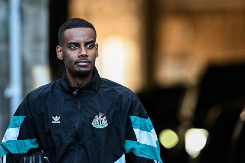 Chelsea stance on Isak after 'odds slashed' over move