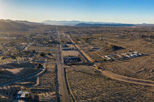 'A giant red flag': Locals cry foul at resort near Joshua Tree National Park