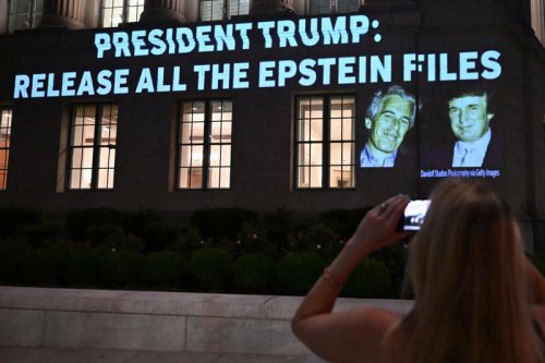 Senate Dems demand DOJ share Ghislaine Maxwell interview tapes, pledge not to pardon her
