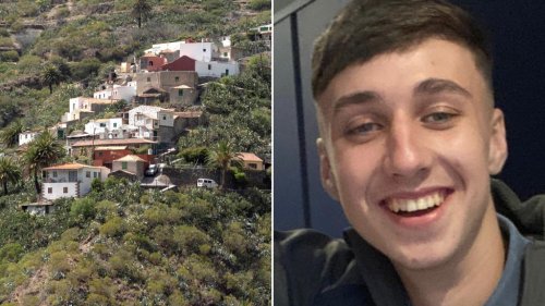 Jay Slater&rsquo;s friend reveals final panicked texts from teen lost in mountains