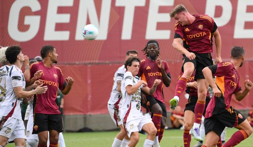Fans go wild as Evan Ferguson bags four in friendly win for Roma