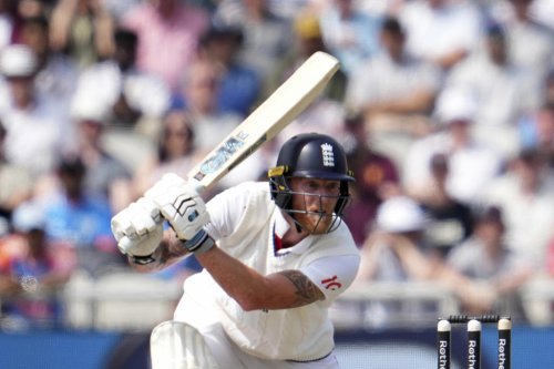 England captain Ben Stokes retires early on 66 not out against India, but soon returns