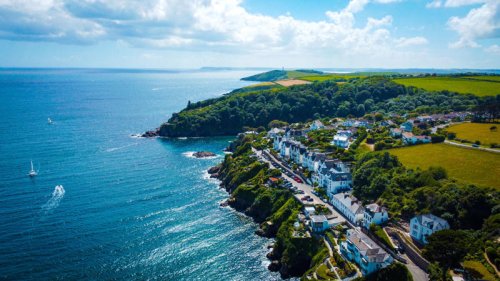 Tourism minister: Britain must boost visitors from home and away