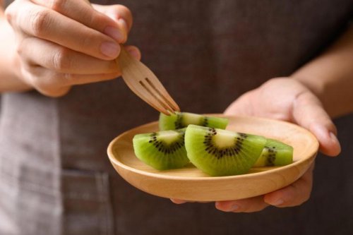 Five reasons to eat kiwi every day (including the peel)