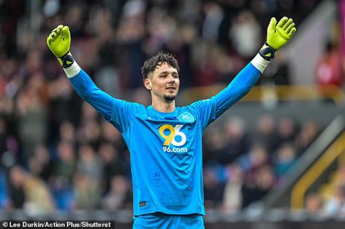 Man City set to sign new &pound;27m goalkeeper after beating Premier League rivals to his signature