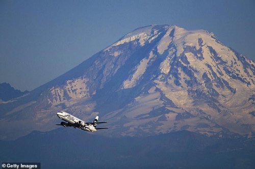 Largest earthquake swarm ever recorded at massive US volcano sparking fears of an eruption