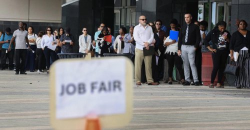 &lsquo;Wake-Up Call&rsquo; as US Tourism Sector Cuts 40,000 Jobs And $29B From Economy