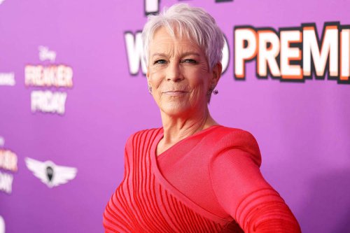 Jamie Lee Curtis Says Plastic Surgery Has 'Wiped Out a Generation' of Women Who Have 'Disfigured Themselves'