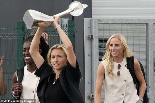 Victorious Lionesses are 'national pride' say MPs and call for squad to be given damehoods