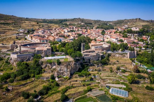spanish town begs tourists to visit weekdays only