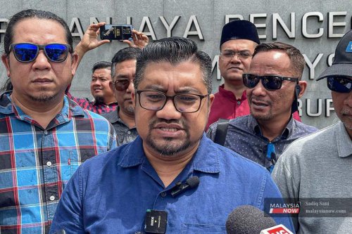 'Selective amnesia': Lawyers slam PH leaders after Chegubard arrested for 'flogging' Anwar