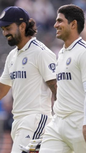 1000+ balls faced in this series! Gill tops calm KL Rahul