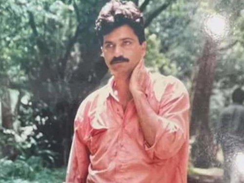 In the late 1970s, a young man arrived in Mumbai with a borrowed Rs 3,000, a degree in English Literature, and a stomach that often went half-empty. His first job paid him just Rs 350 a month. After a long commute by train and bus, he was left with barely a rupee for meals. Misal pav and batata vada became daily staples. Cigarettes were out of reach; he survived on ten-paise bidis. That man was Sham Kaushal. Today, his son Vicky Kaushal headlines films that rake in over Rs 800 crore at the global box office. (News18 Hindi), The story of Sham Kaushal is a painful road marked by hunger, rejection, and sheer persistence. Before becoming one of Bollywood&rsquo;s most respected action directors, Kaushal had no connections in the film industry. In fact, he never even planned to be a part of it. Back in Punjab, after completing his Master&rsquo;s, Kaushal had hoped to be a lecturer. But money was tight. (News18 Hindi), So, in 1978, he took a train to Mumbai. He landed a sales job in Chembur for Rs 350 a month. But even that slipped away. After being fired a year later, Kaushal made two promises to himself: he would never take another job and he would never leave Mumbai. (News18 Hindi), A stroke of chance turned things around. Some Punjabi acquaintances who worked as stuntmen suggested he try joining their union. The entry fee was Rs 1,000, an impossible sum for him at the time, but his friends chipped in. That one decision led him to the sets of Bollywood. (News18 Hindi), He met Veeru Devgan - then a well-known action director - who took a liking to Kaushal and hired him informally. Kaushal began as a helper, fetching tea and carrying bags, eventually getting involved in choreographing fight scenes. He was unpaid at first, but he saw it as an education. Later, he trained under Pappu Verma, another action stalwart. (News18 Hindi), His first real break came with 1983&rsquo;s 'Betaab', starring Sunny Deol. For the first time, he earned Rs 500, a windfall compared to the peanuts he had been paid before. From there, his career slowly picked up momentum. By the 1990s, Sham Kaushal had become a regular name in action departments across Bollywood. (News18 Hindi), But fate wasn't done testing him. During the shoot of 'Lakshya' in Ladakh, Kaushal collapsed in pain. He was diagnosed with cancer, and for a moment, considered ending his life. He told no one in the industry, fearing he'd be blacklisted. He prayed only for time, to raise his sons. After multiple surgeries, the cancer didn't spread. He survived. (News18 Hindi), More than two decades later, Sham Kaushal's journey has come full circle. His son Vicky is among the top names in Hindi cinema. His film 'Chhaava' has reportedly grossed Rs 807.88 crore globally, according to Sacnilk. Sham, who once swept studio floors and lived out of his office because he couldn&rsquo;t afford rent, now watches from the sidelines as his son competes with the likes of Ajay Devgn, whose father once mentored him. (News18 Hindi), Today, Sham Kaushal is the father of two Bollywood actors, Vicky Kaushal and Sunny Kaushal and his daughter-in-law is none other than Katrina Kaif, who married Vicky in 2021. The family's story is no fairy tale. It's built on borrowed money, bidi smoke, sleepless nights, and quiet resilience. (News18 Hindi), Earned Rs 500 For Betaab, Survived On Re 1 Meals - Now His Son's Film Made Rs 800 Crore