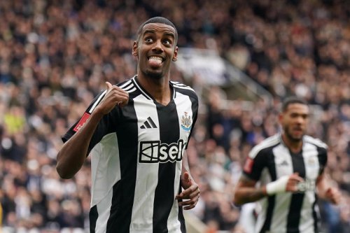 Transfer news live: Liverpool reach Isak agreement, Arsenal&rsquo;s Eze stance, Rangers close on Spurs star